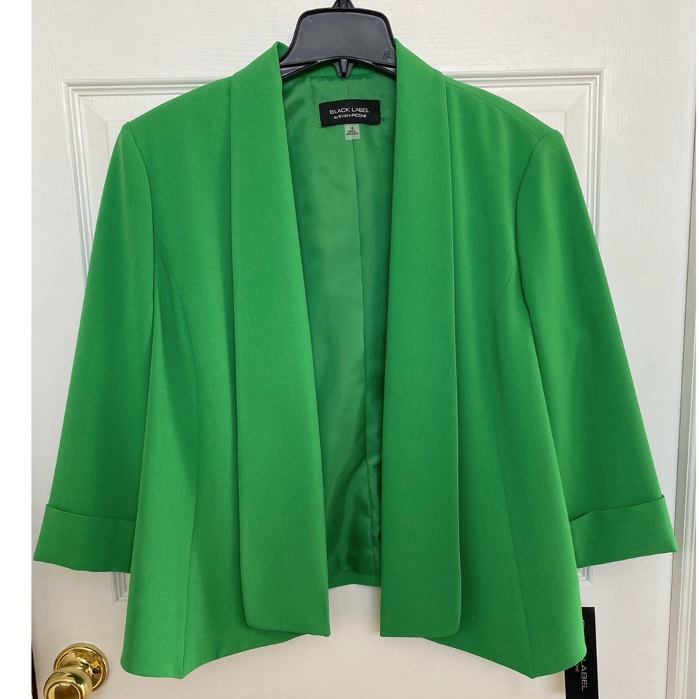 Women’s green Blazer. Size 18 Black label